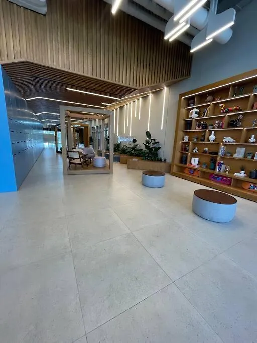 Collective Next To Dubai Hills Mall Apartment
